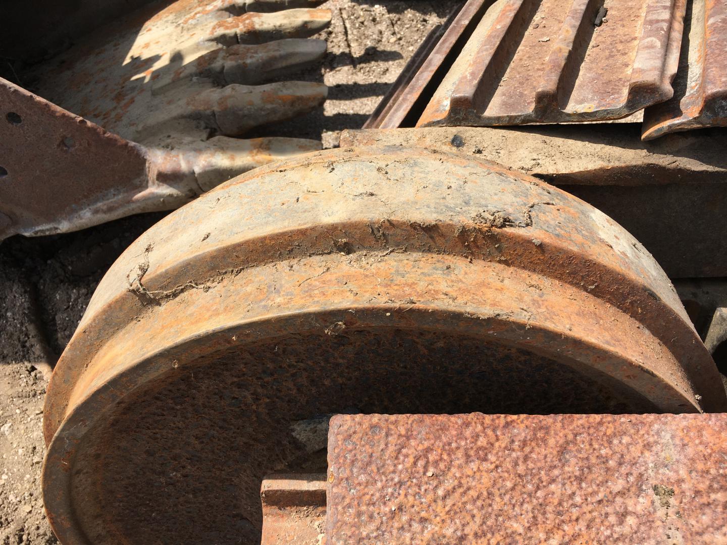 ./imagenes/INVOICE/2019/16931/EXCAVADORA CAT 325D (5).JPG